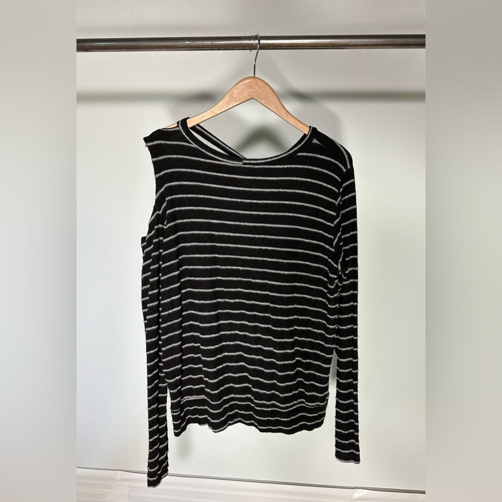 Cold Shoulder Striped Pullover - Picture 2 of 4